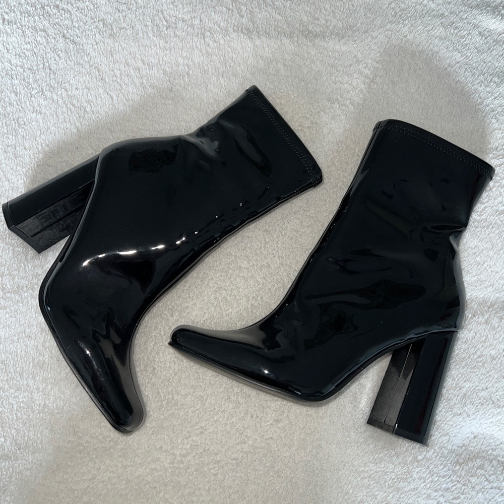 Steve Madden booties